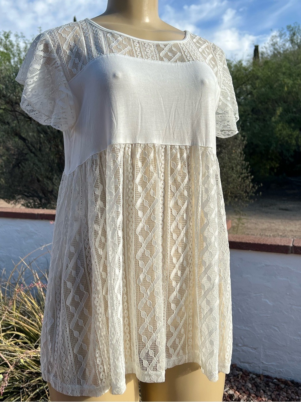 POL White Lace Babydoll Tunic Top Small Boho Cottagecore Flutter Sleeve